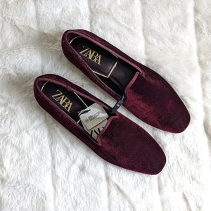 Zara Velvet Loafers Burgundy US 8